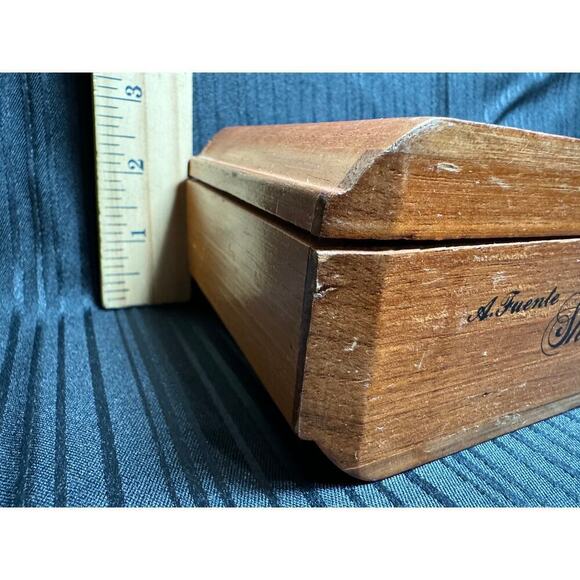 Arturo Fuente Short Story Wood Cigar Box Only Hand Made In Dominican Republic - Picture 8 of 10